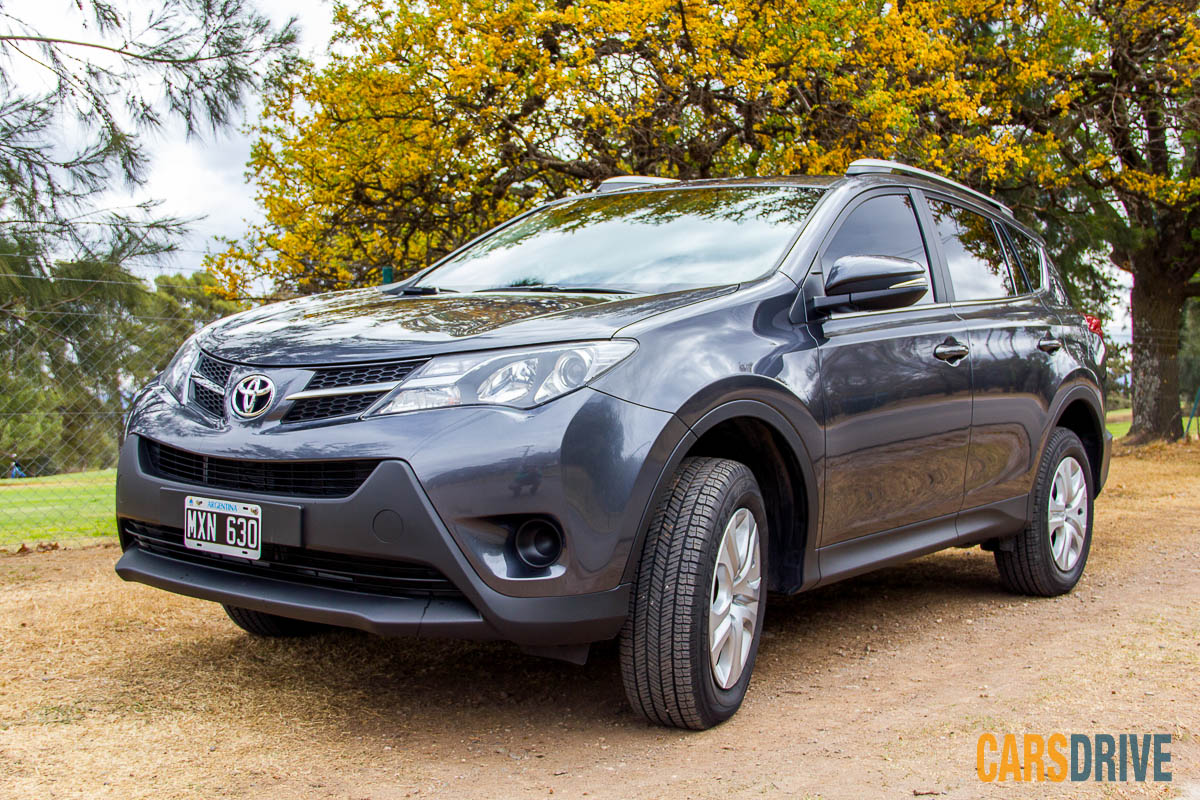 Prueba de manejo: Toyota RAV4 4x2 CVT 2013