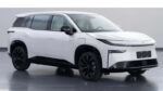 Cómo es el exitoso bZ3x, el SUV que Toyota podría importar sin aranceles