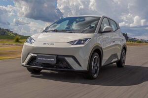 La automotriz china BYD confirmó su llegada a Argentina: es una de las más grandes del mundo