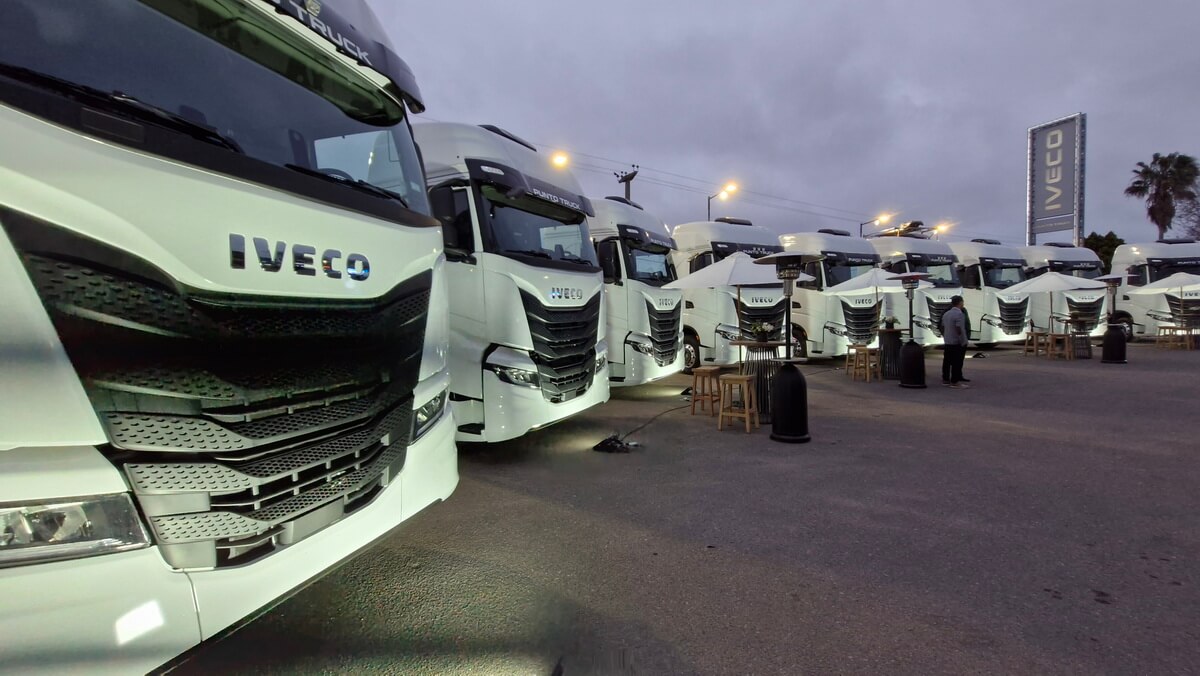 Los nuevos S-Way de Iveco, en la inauguración de Punto Truck.
